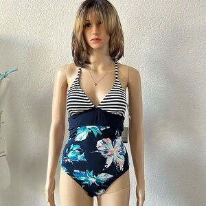 ❤️Dahlia one piece 🌸